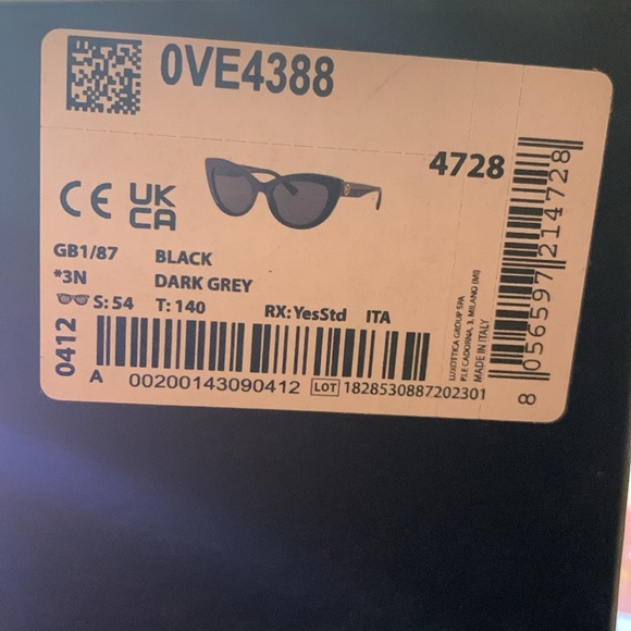 New Women Versace Sunglasses - Picture 12 of 12